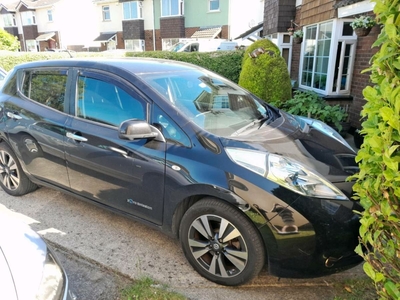 2015 - Nissan Leaf Automatic