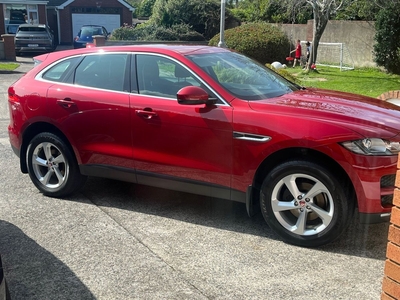 2016 - Jaguar F-Pace Manual