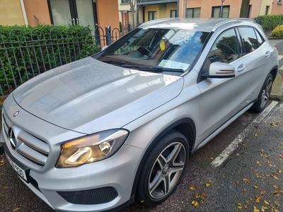 2016 - Mercedes-Benz GLA-Class Manual