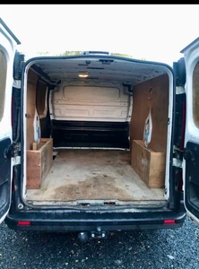 2016 - Renault Trafic Manual