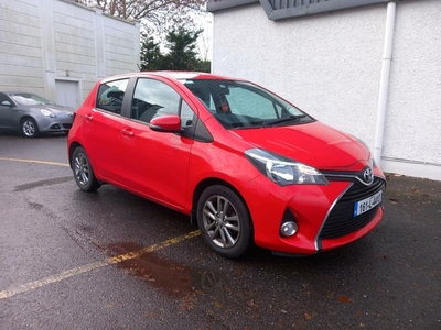 2016 - Toyota Yaris Manual