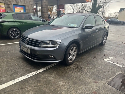 2018 - Volkswagen Jetta Manual