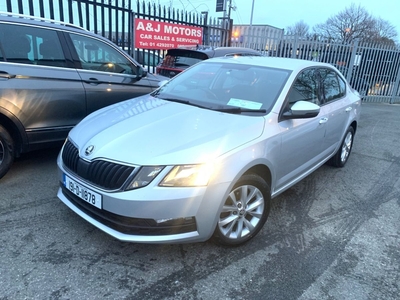 2019 - Skoda Octavia Manual