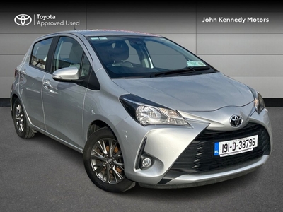 2019 - Toyota Yaris Manual