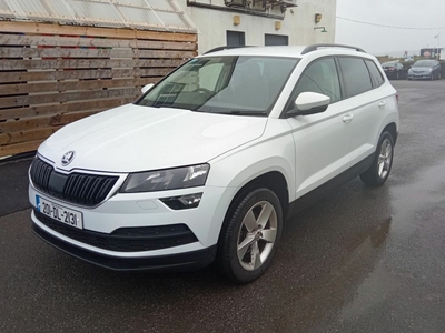 2020 - Skoda Karoq Manual