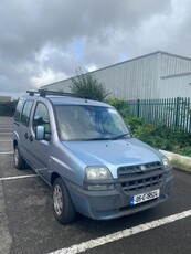 2005 - Fiat Doblo Manual