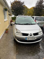 2008 - Renault Scenic Manual