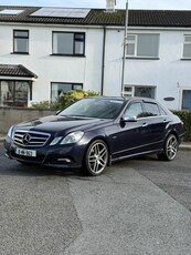 2010 - Mercedes-Benz E-Class Automatic