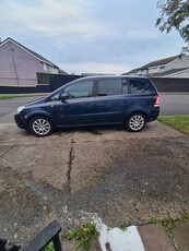 2011 - Opel Zafira Manual