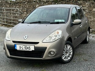 2011 - Renault Clio Manual