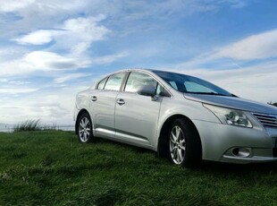 2011 - Toyota Avensis Manual