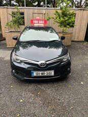 2013 - Toyota Auris Manual