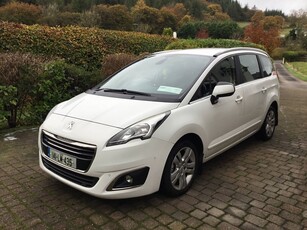 2014 - Peugeot 5008 Manual