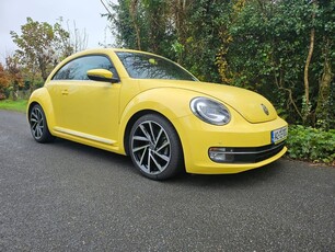 2014 - Volkswagen Beetle Automatic