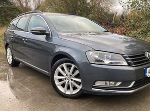 2014 - Volkswagen Passat Manual