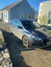 2016 - Hyundai i40 Manual