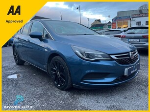 2017 - Vauxhall Astra Manual