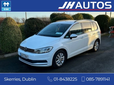 2016 (162) Volkswagen Touran