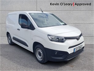 2021 (212) Toyota Proace