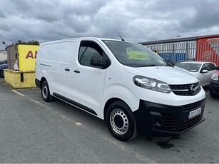 2020 (202) Opel Vivaro