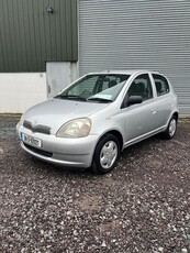 2000 - Toyota Yaris Manual