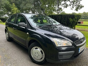 2005 - Ford Focus Manual