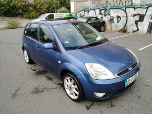 2006 - Ford Fiesta Manual