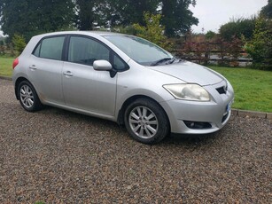 2007 - Toyota Auris Manual