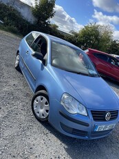 2007 - Volkswagen Polo ---