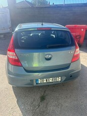 2008 - Hyundai i30 Manual