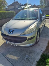 2008 - Peugeot 207 Manual