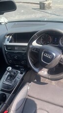 2009 - Audi A4 ---