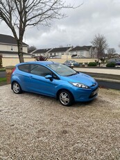 2009 - Ford Fiesta Manual