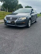 2009 - Volkswagen Passat ---