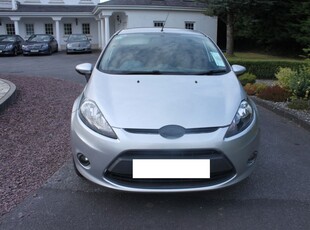 2010 - Ford Fiesta Manual