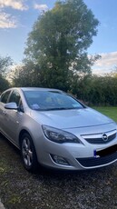 2010 - Opel Astra Manual