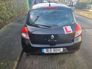 2010 - Renault Clio Automatic