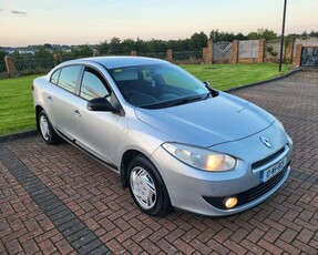 2010 - Renault Fluence Manual