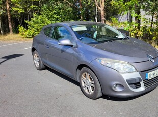 2010 - Renault Megane Manual