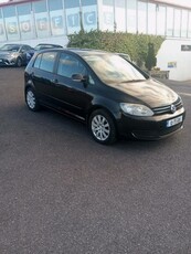 2010 - Volkswagen Golf Manual