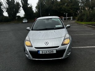 2011 - Renault Clio Manual