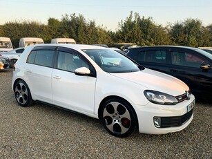 2011 - Volkswagen Golf Automatic