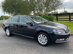 2011 - Volkswagen Passat Manual