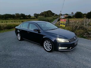 2011 - Volkswagen Passat Manual