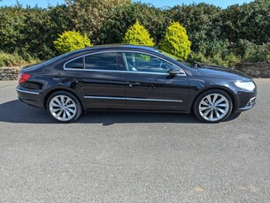 2011 - Volkswagen Passat Manual