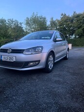 2011 - Volkswagen Polo Automatic