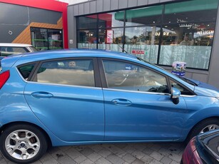 2012 - Ford Fiesta Manual