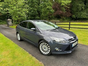 2012 - Ford Focus Manual