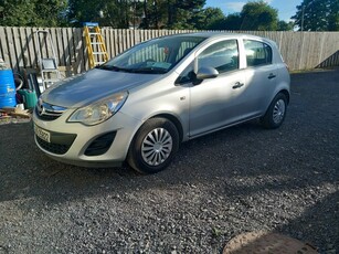 2012 - Opel Corsa Manual