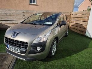 2012 - Peugeot 3008 Manual